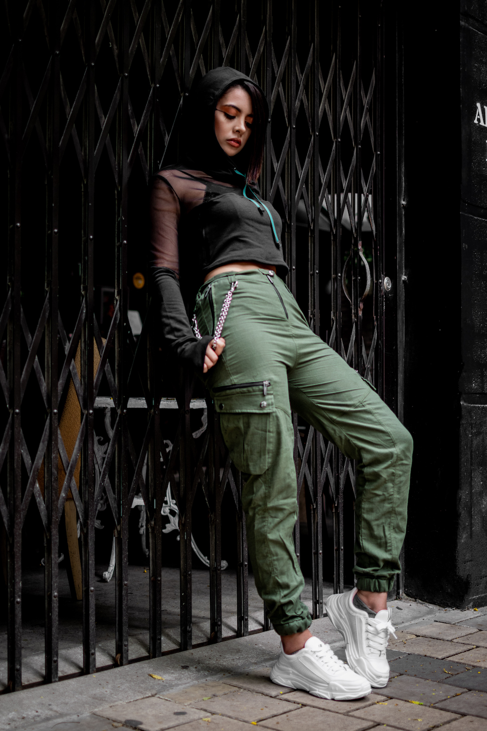 Outfits Con Pantalon Cargo Mujer Verde