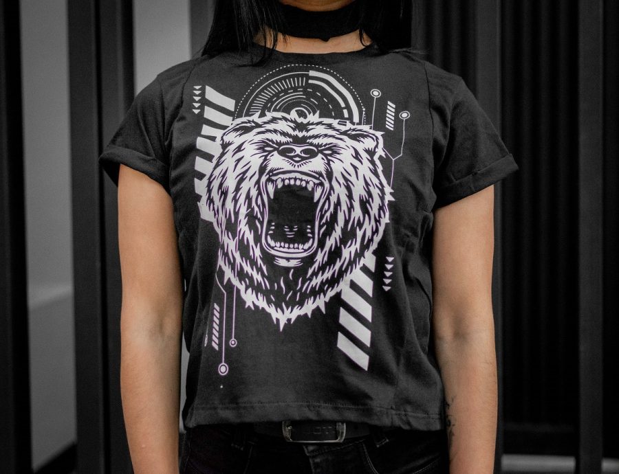 Camiseta Negra Bionic Bear Mujer - Imagen 2